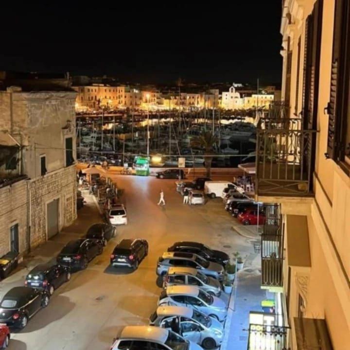 Seaport #Apartment Trani Exteriör bild